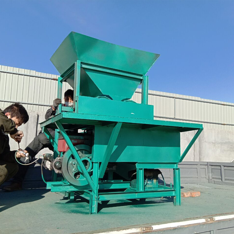 廢舊易拉罐加工設(shè)備，易拉罐壓扁機(jī)