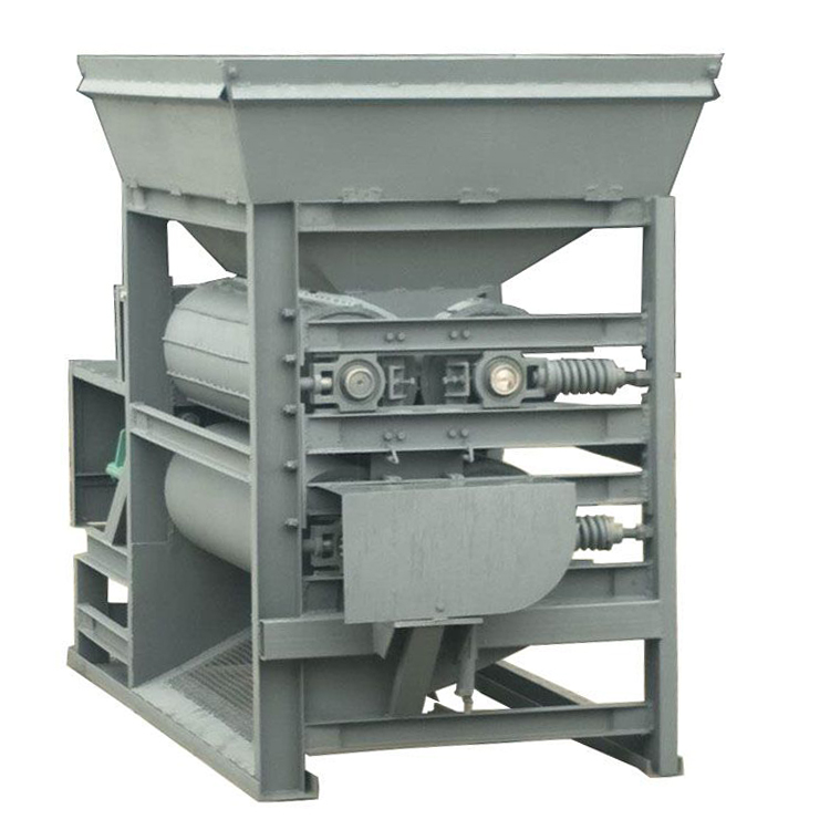 易拉罐壓扁機的使用解決廢物堆放問題