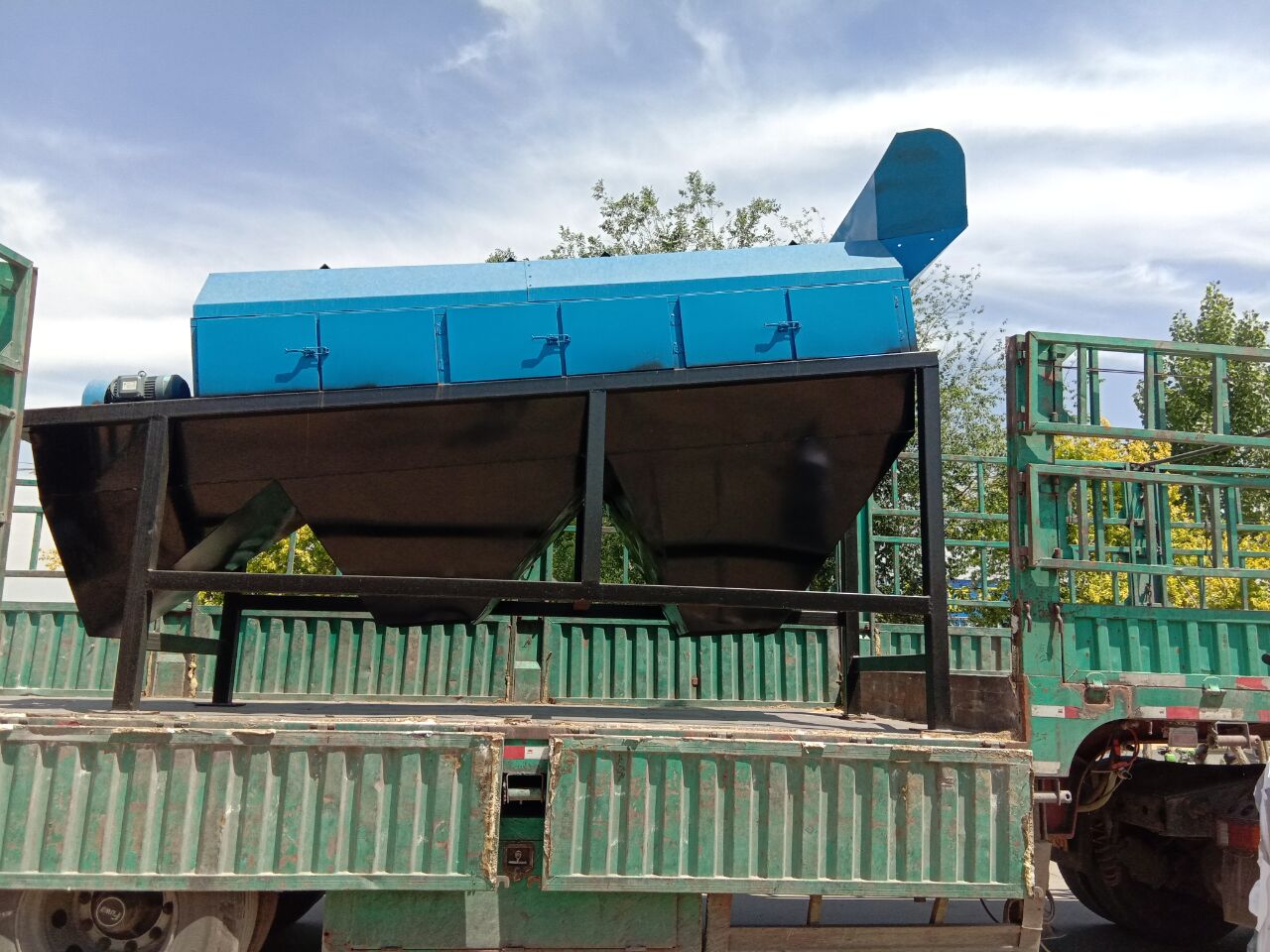 小型滾筒篩料機(jī)