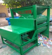 壓扁機(jī)方便利于易拉罐擠扁處理