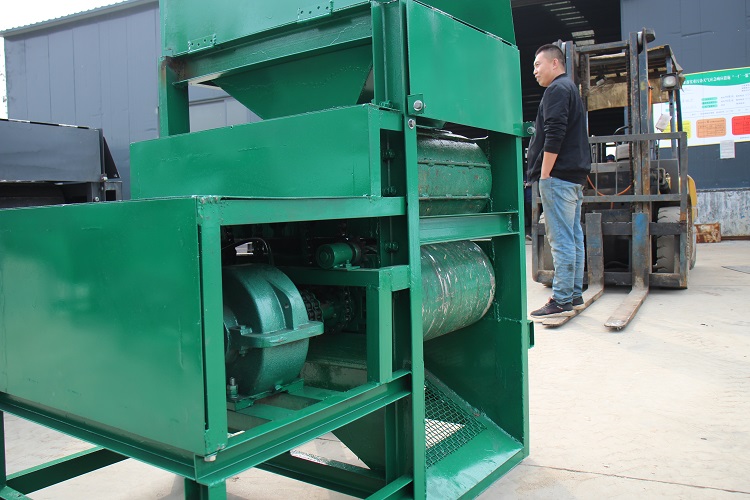 易拉罐壓扁機 多種型號 壓扁鋁質(zhì)易拉罐