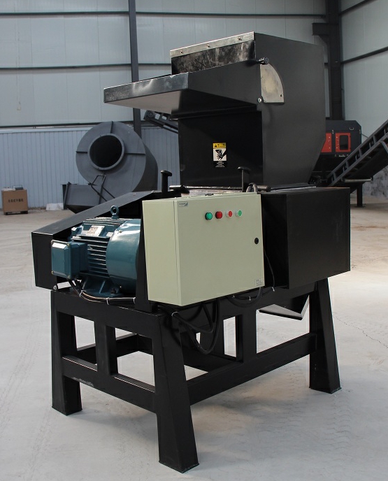 可粉碎多種軟硬塑膠塑料的粉碎機(jī) 塑料粉碎機(jī)