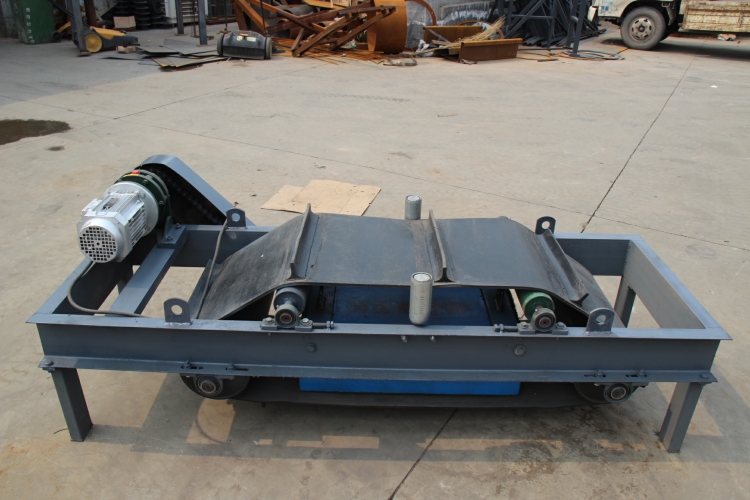 永磁自卸式除鐵器 固廢分選中的除鐵設(shè)備